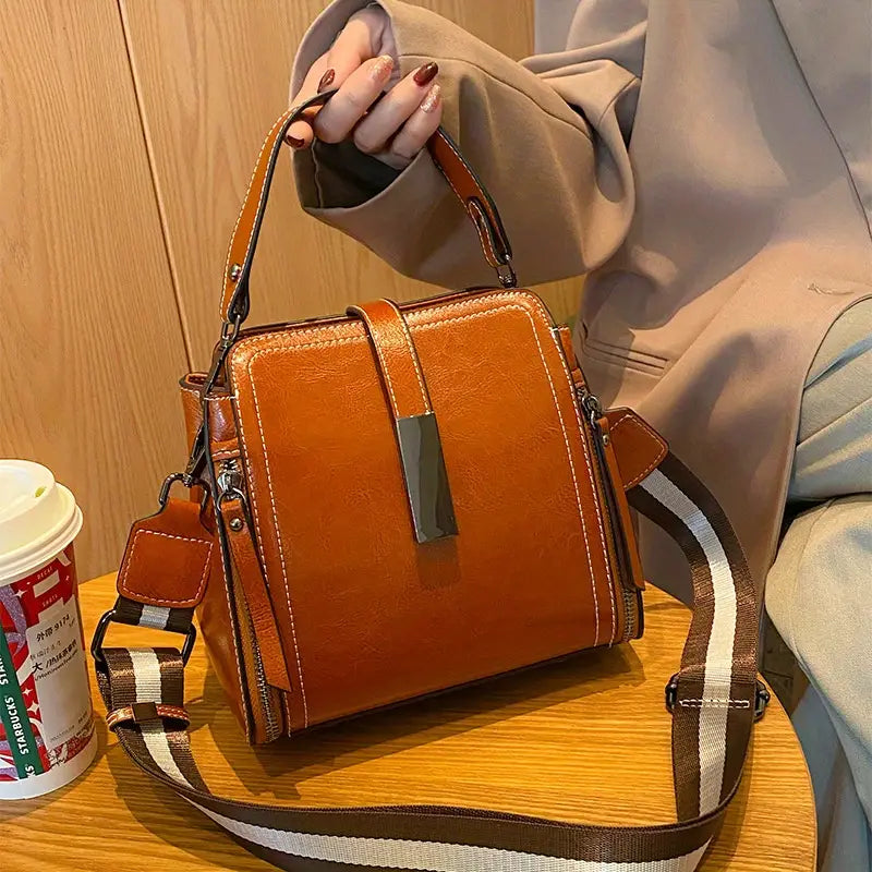 Bolso bandolera retro con correa ajustable