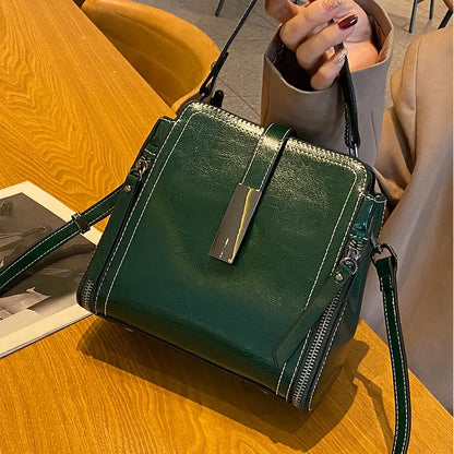Bolso bandolera retro con correa ajustable