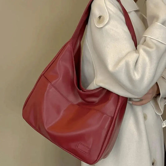 El lujo cotidiano de Gloria | Bolso vintage