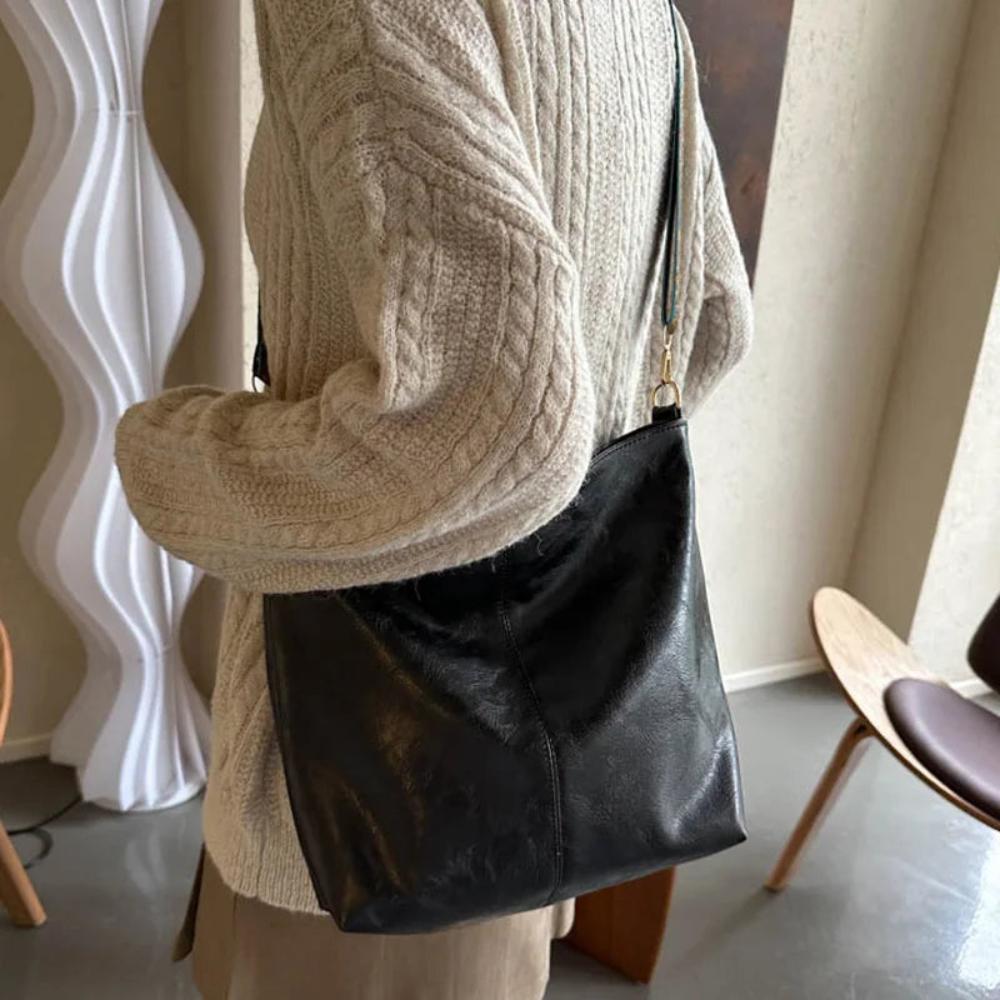 Charm vintage de Chelsey | Bolso de hombro de cuero 