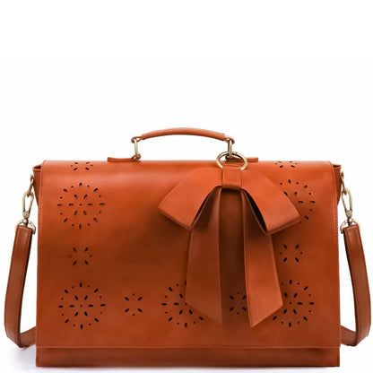 Elegante bolso tipo cartera con pajarita de Grace